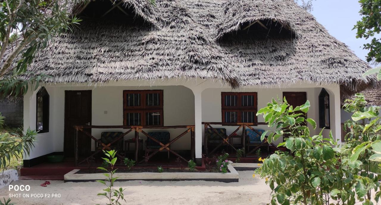 Menai Bay Beach Bungalows Unguja Ukuu Екстер'єр фото