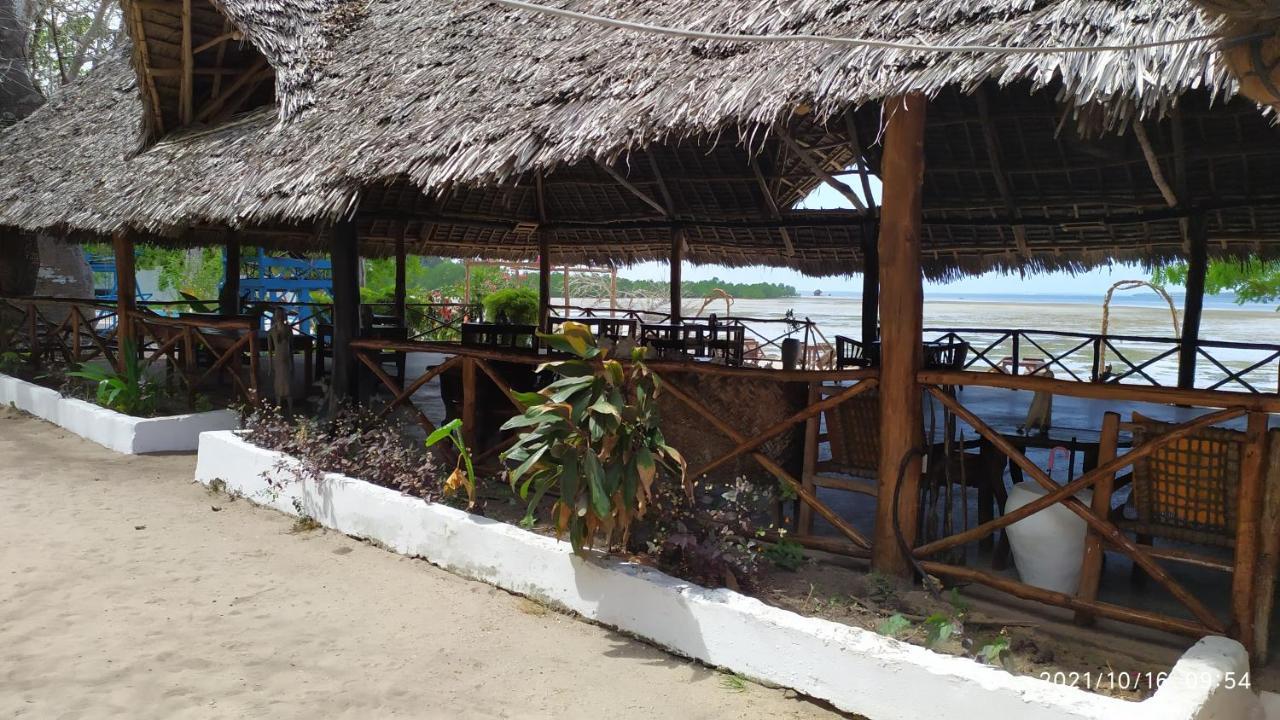 Menai Bay Beach Bungalows Unguja Ukuu Екстер'єр фото
