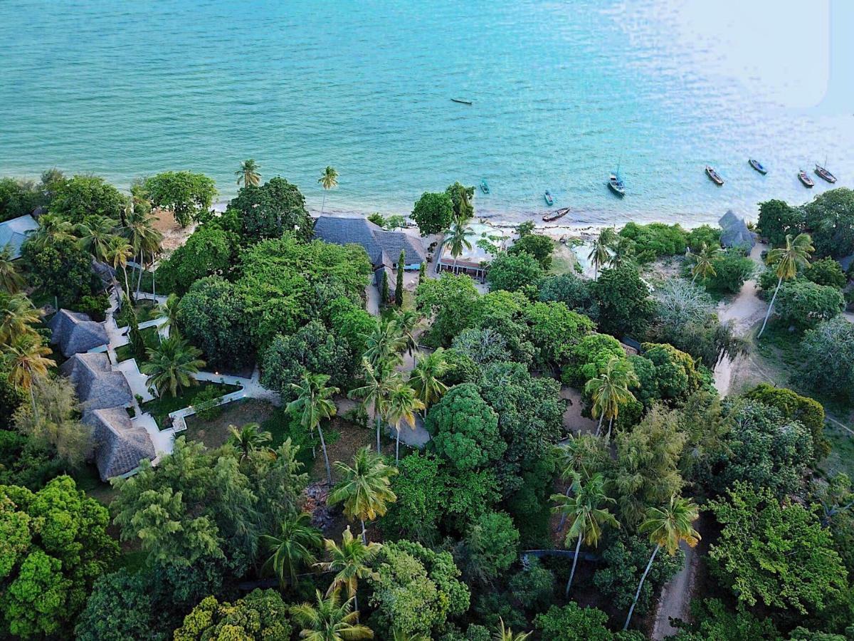 Menai Bay Beach Bungalows Unguja Ukuu Екстер'єр фото
