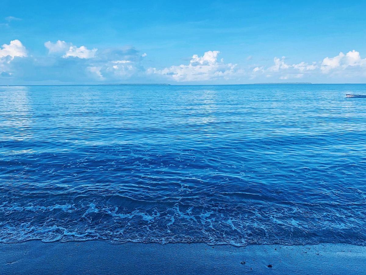 Menai Bay Beach Bungalows Unguja Ukuu Екстер'єр фото