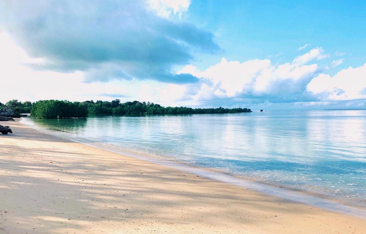 Menai Bay Beach Bungalows Unguja Ukuu Екстер'єр фото